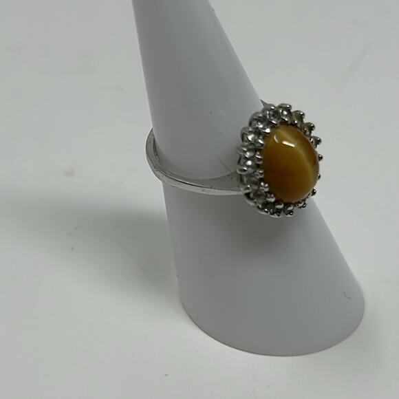 Vintage HGE IPC Marking 14 K Honey Color Stone Tiger Eye Ring Size 5 - Picture 3 of 10